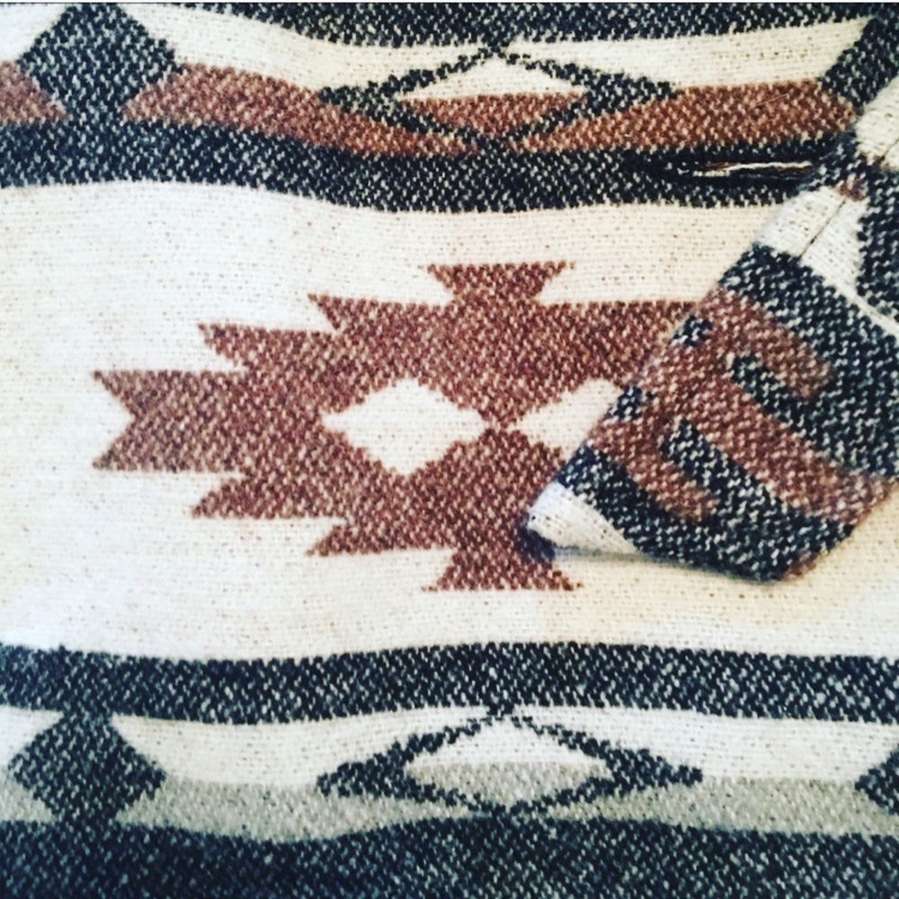 Aztec patterned coat - Picture 3 of 3